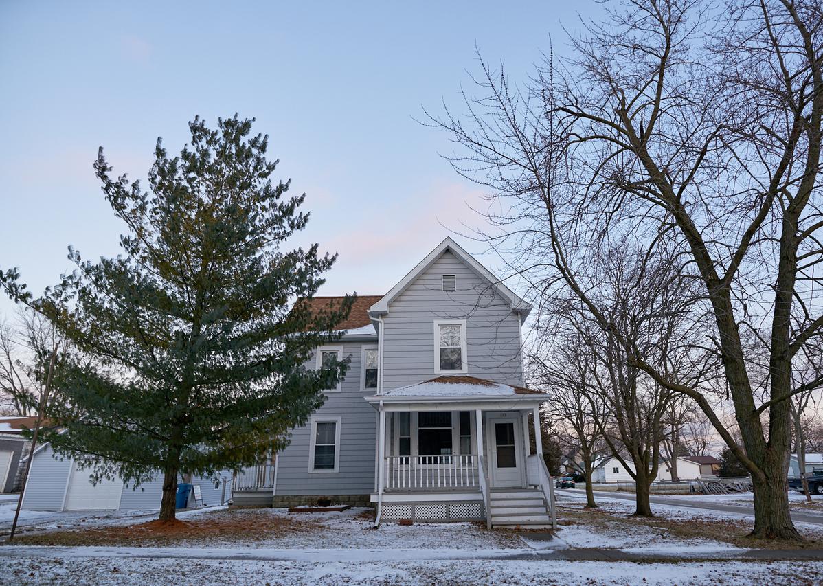 103 S 6th St., Cornell, IL 61319
