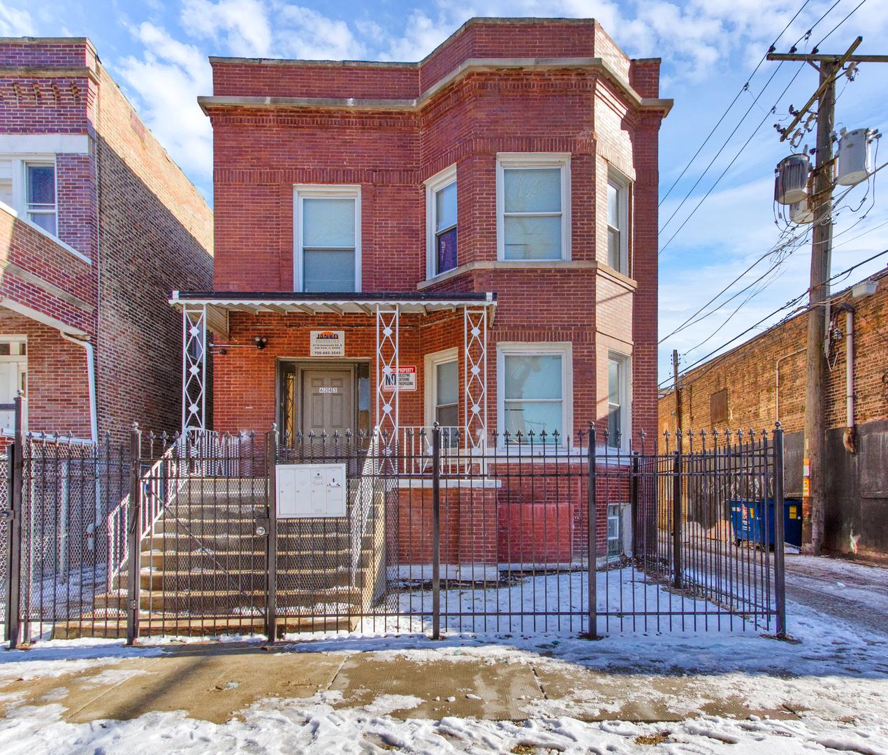 6243 S Artesian Ave., Chicago, IL 60629