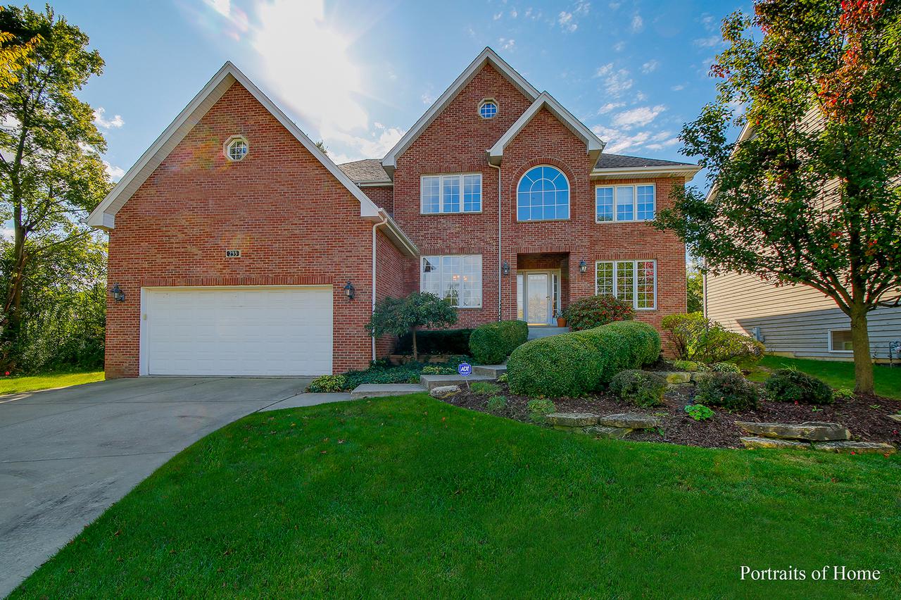 233 Kacie Ct., Westmont, IL 60559