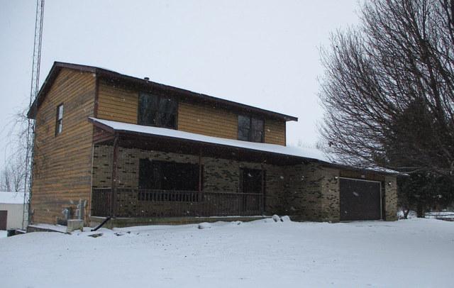 600 W Railroad St., Kingston, IL 60145