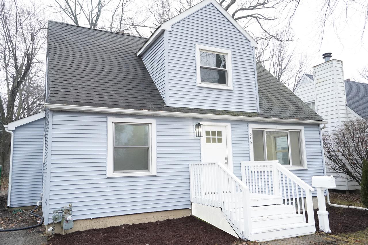 545 Fremont St., West Chicago, IL 60185