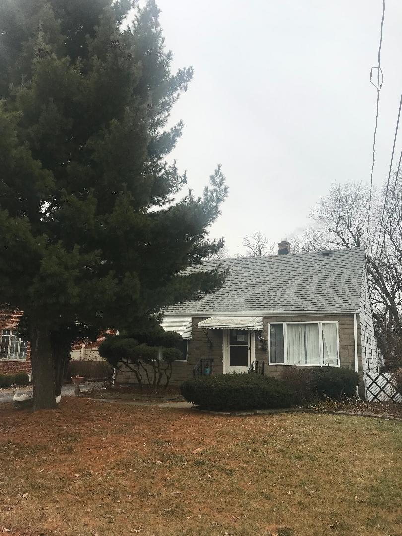 9348 Sayre Ave., Oak Lawn, IL 60453