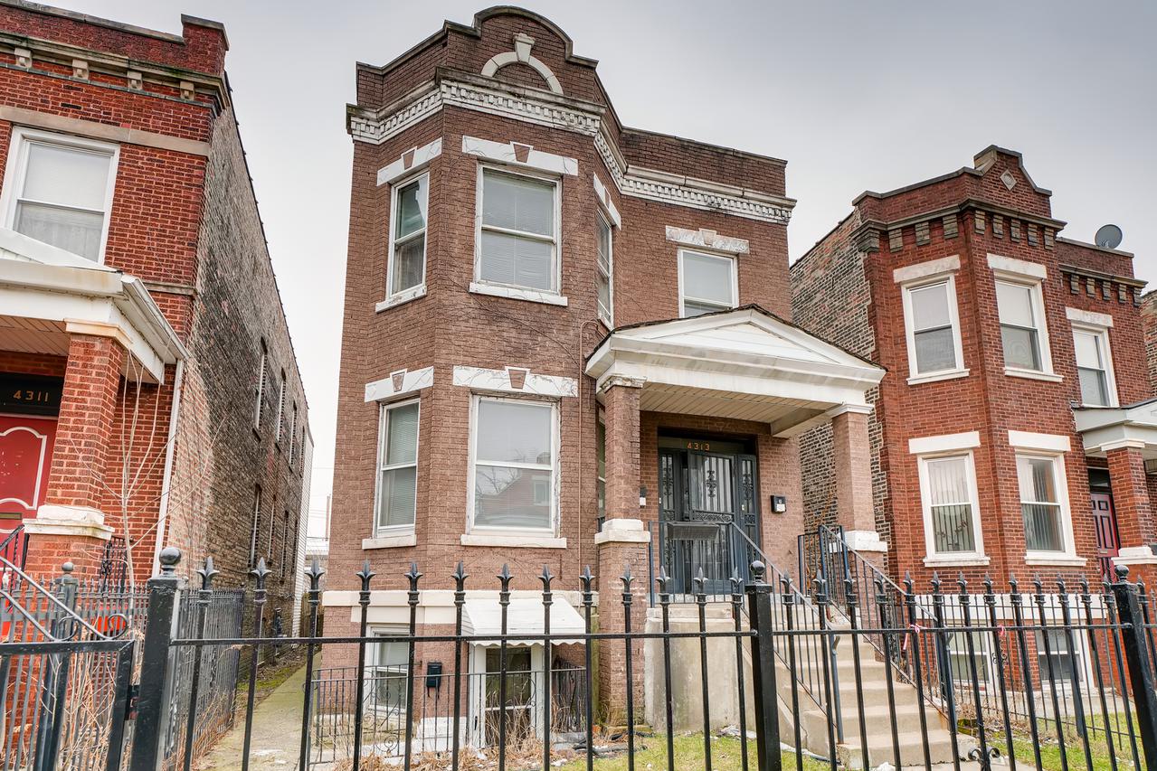 4313 W Cullerton St., Chicago, IL 60623