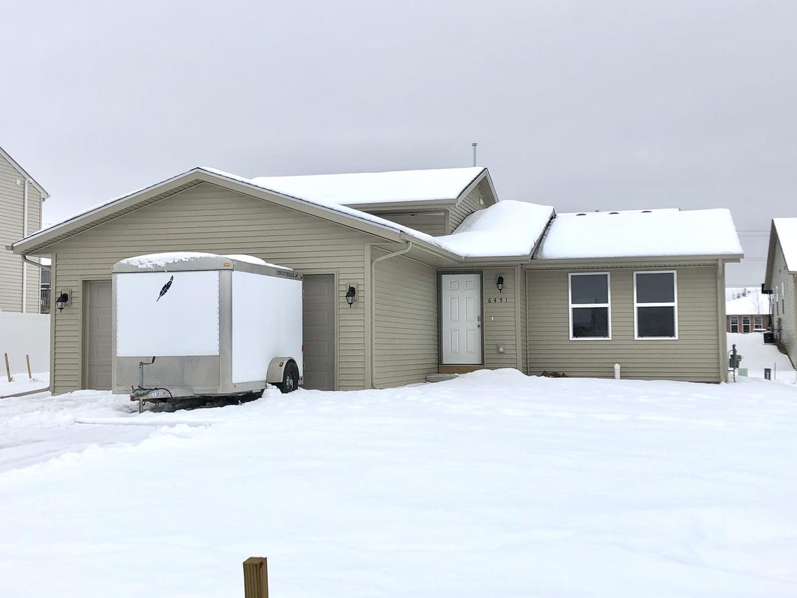6451 Edgewood Rd., Machesney Park, IL 61115
