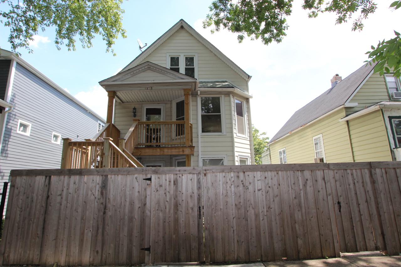4135 N St Louis Ave., Chicago, IL 60618