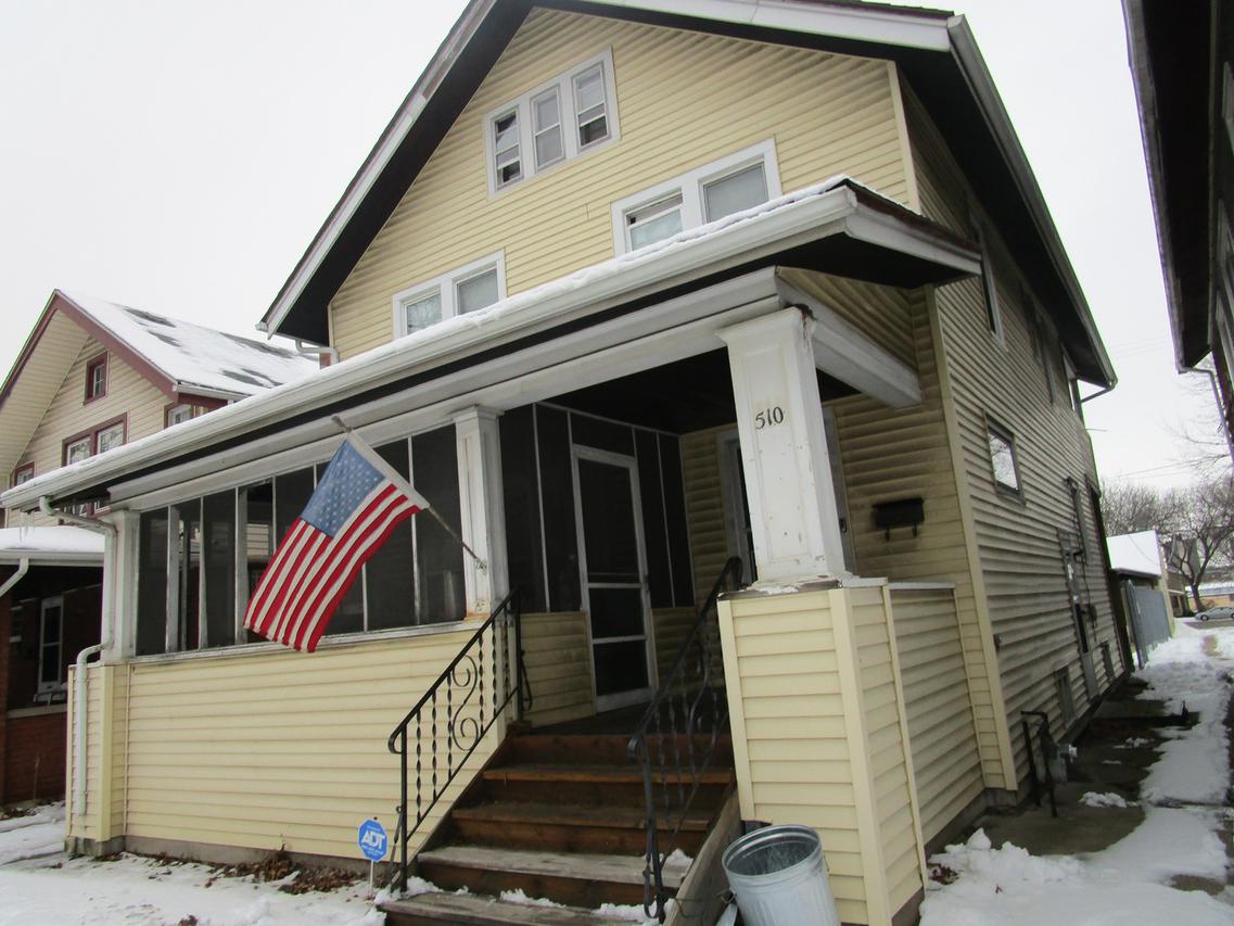 510 N 2nd St., Rockford, IL 61107