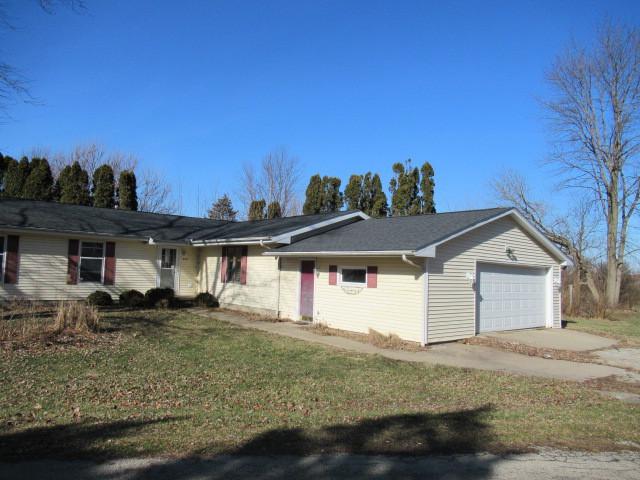 404 N Main St., Mansfield, IL 61854