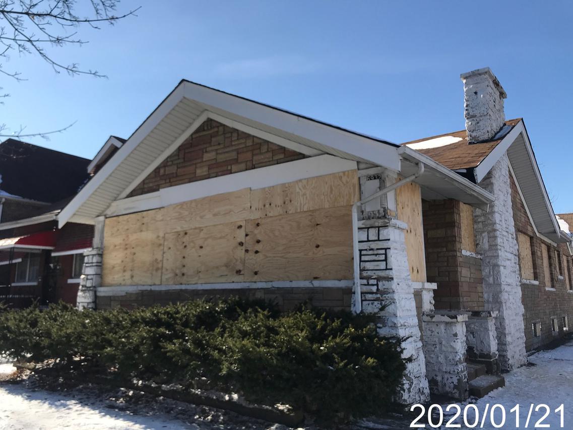 6932 S Calumet Ave., Chicago, IL 60637