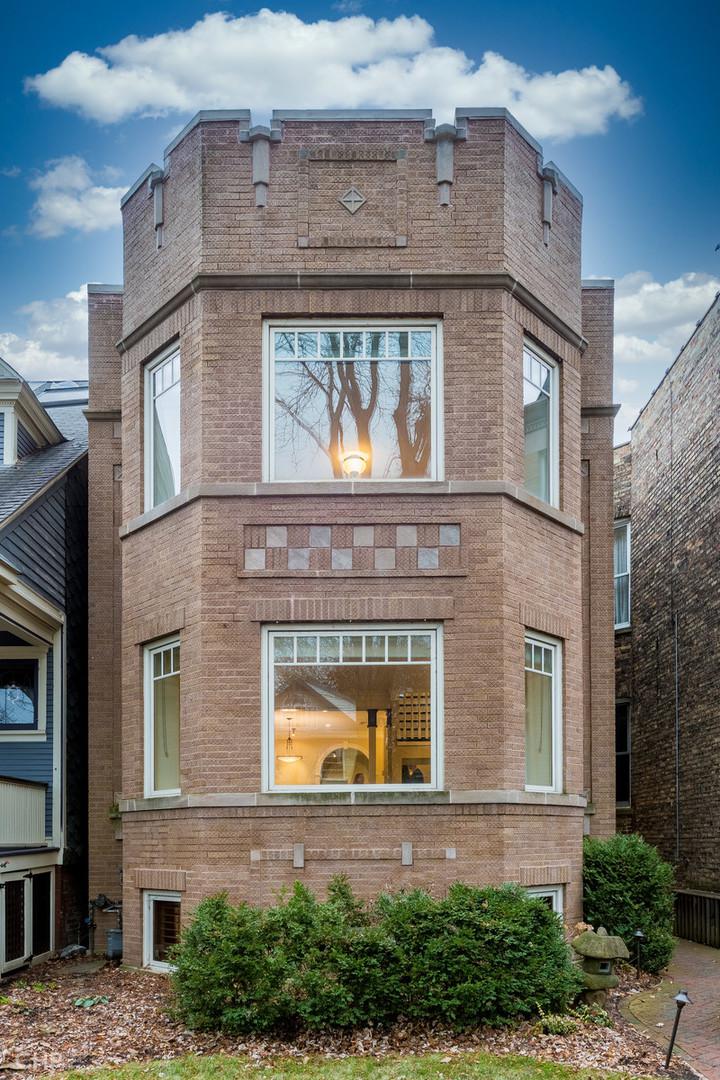 1419 W Berteau Ave., Chicago, IL 60613