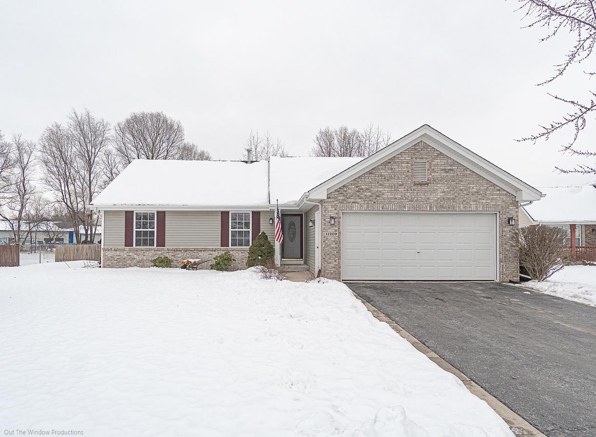 11209 Downing Ln., Roscoe, IL 61073