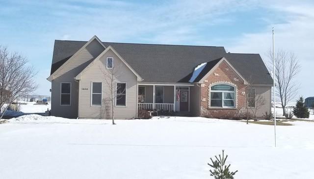 1838 Quail Hollow Rd., Steward, IL 60553