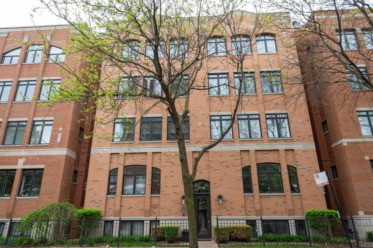 2712 N Lehmann Ct. #3S, Chicago, IL 60614