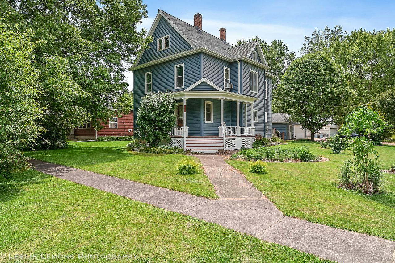 210 Steward St., Steward, IL 60553