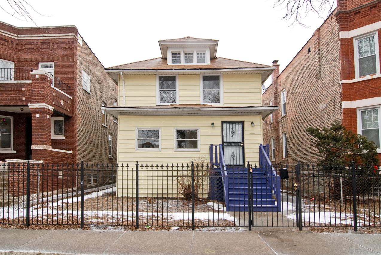 5322 W Adams St., Chicago, IL 60644