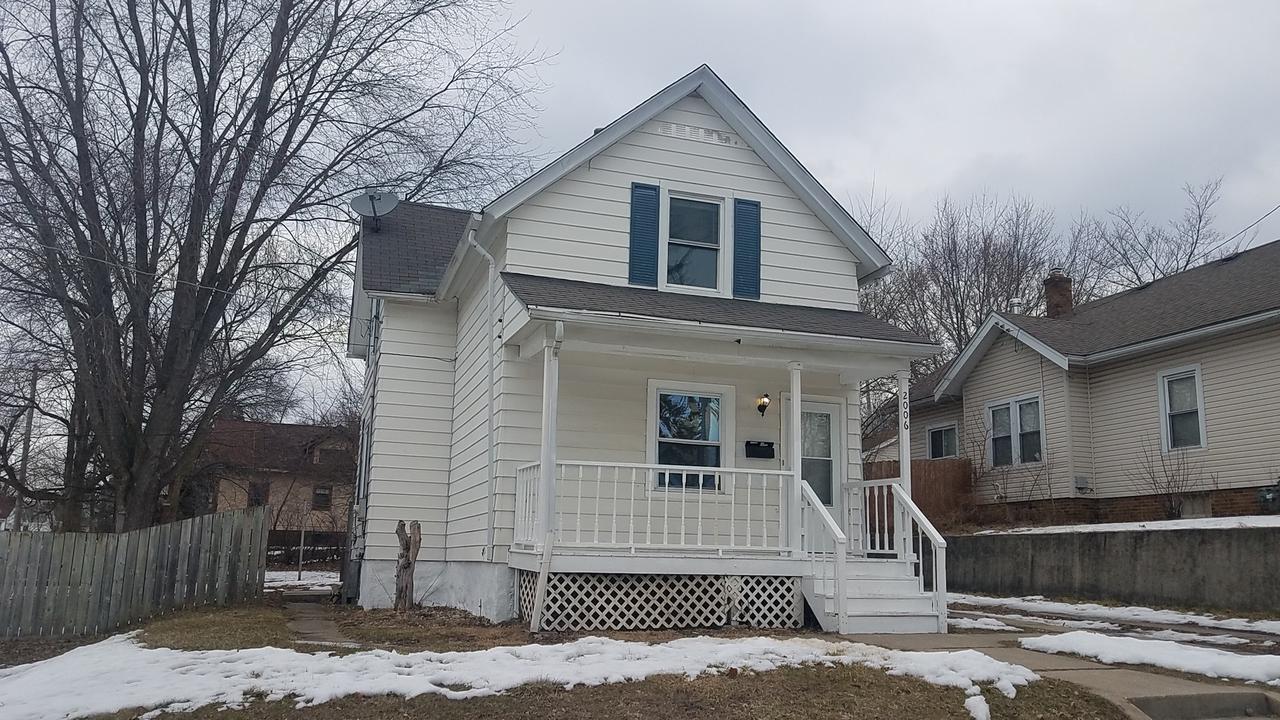 2006 12th Ave., Rockford, IL 61104