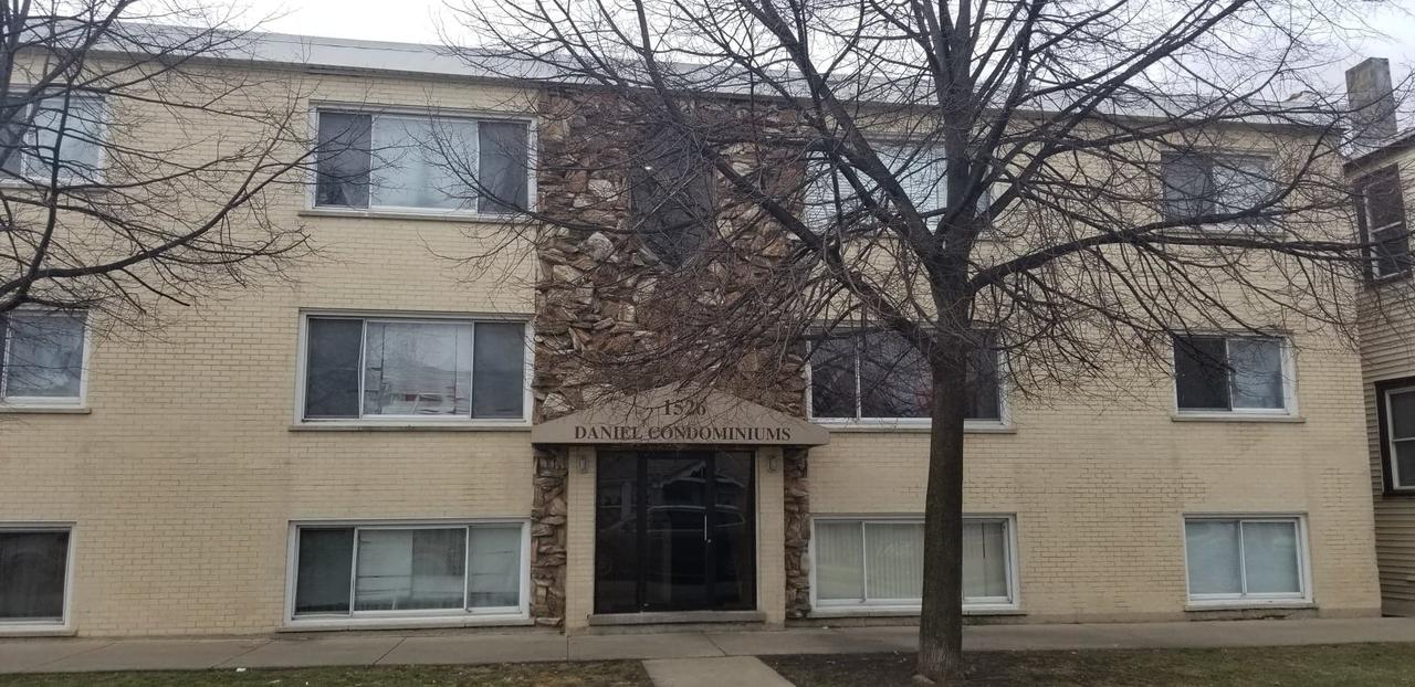 1526 S 51st Ct. #4, Cicero, IL 60804