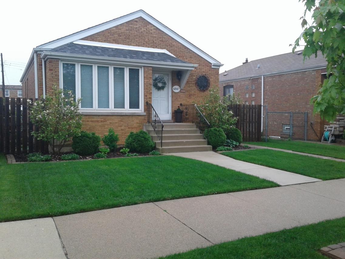 6847 S Kolin Ave., Chicago, IL 60629