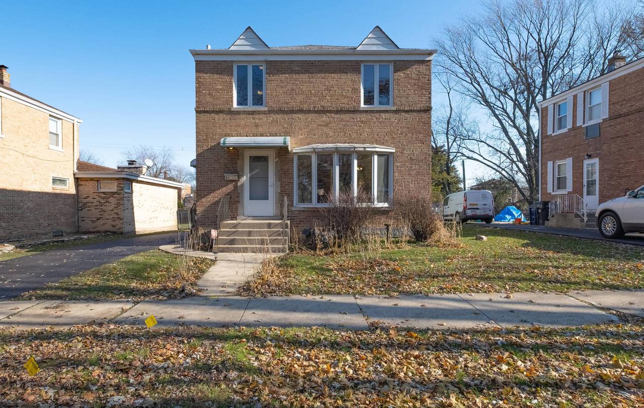 37 Howard Ave., Hillside, IL 60162