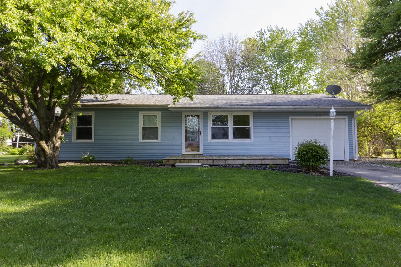 405 Northgate Dr., St. Joseph, IL 61873