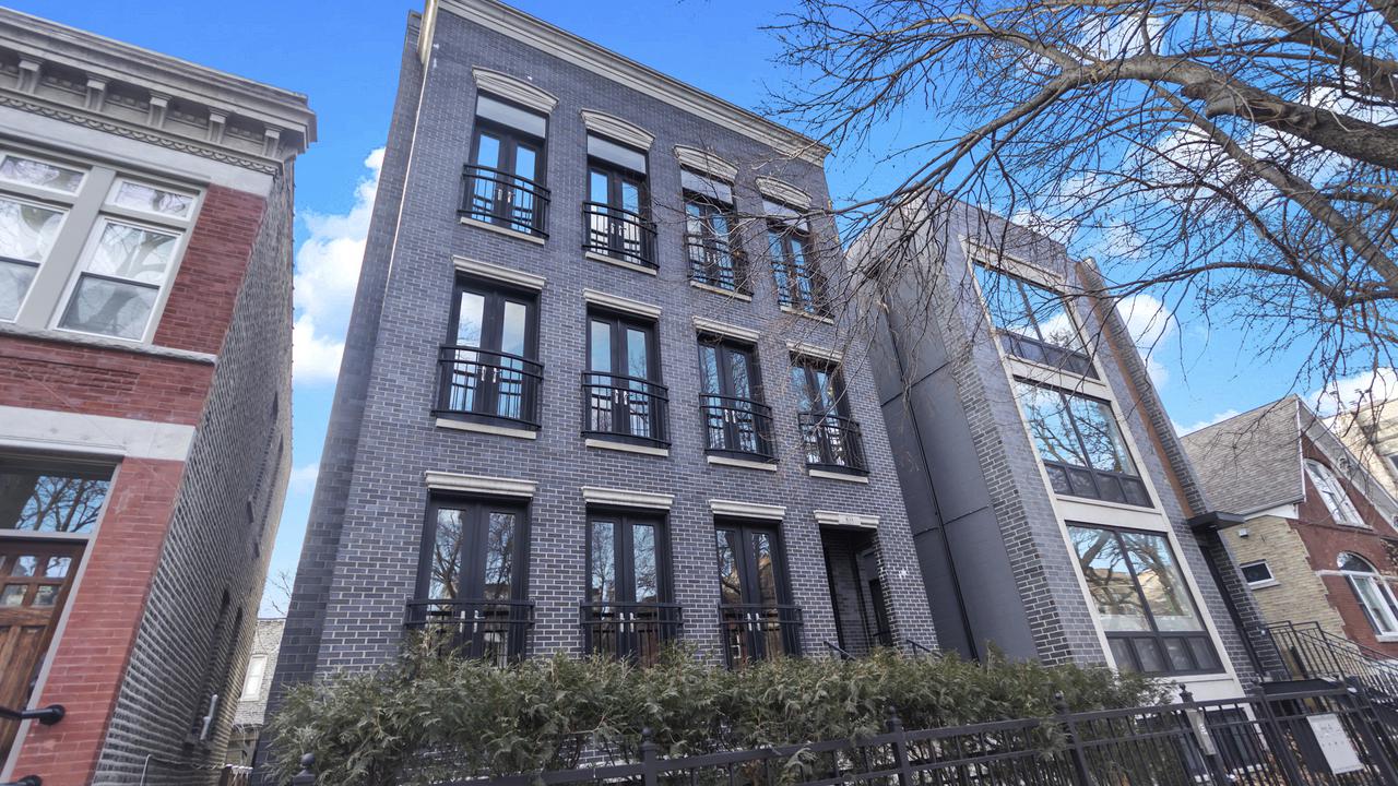 838 N Winchester Ave. #3, Chicago, IL 60622