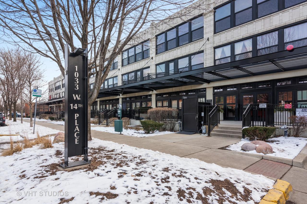 1033 W 14th Pl. #118, Chicago, IL 60608
