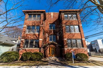 1616 W Balmoral Ave. #2E, Chicago, IL 60640