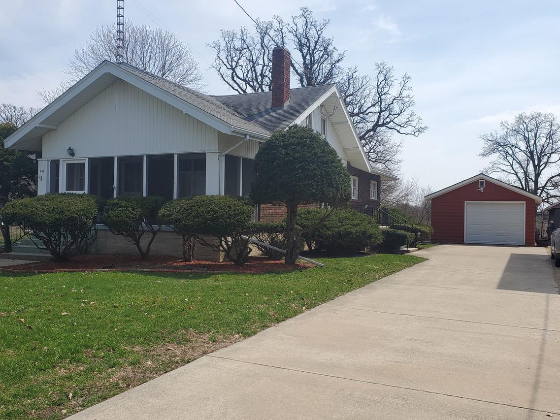 641 E Main St., Amboy, IL 61310