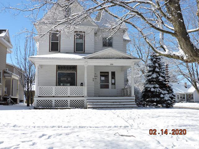 623 N Jackson St., Clinton, IL 61727