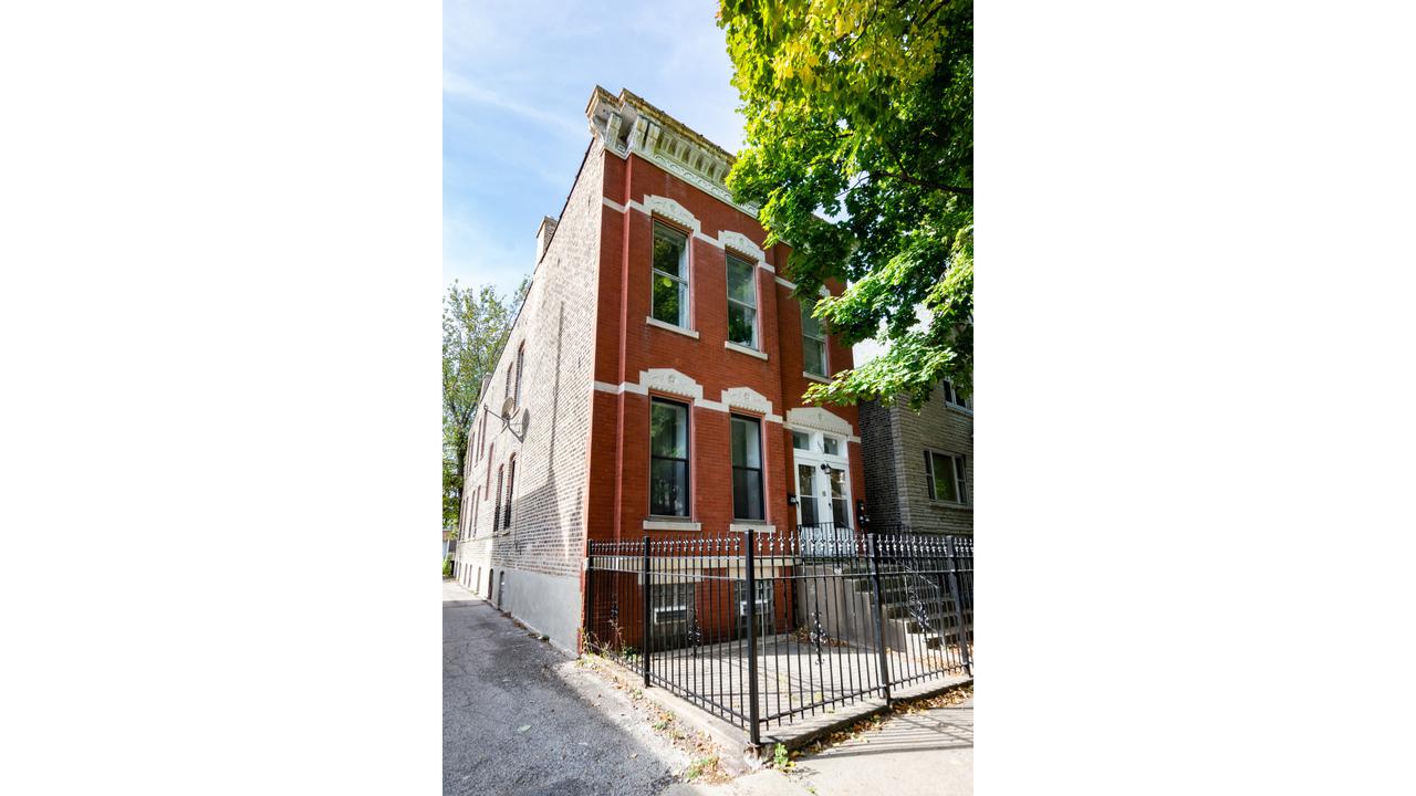 1114 N Winchester Ave., Chicago, IL 60622