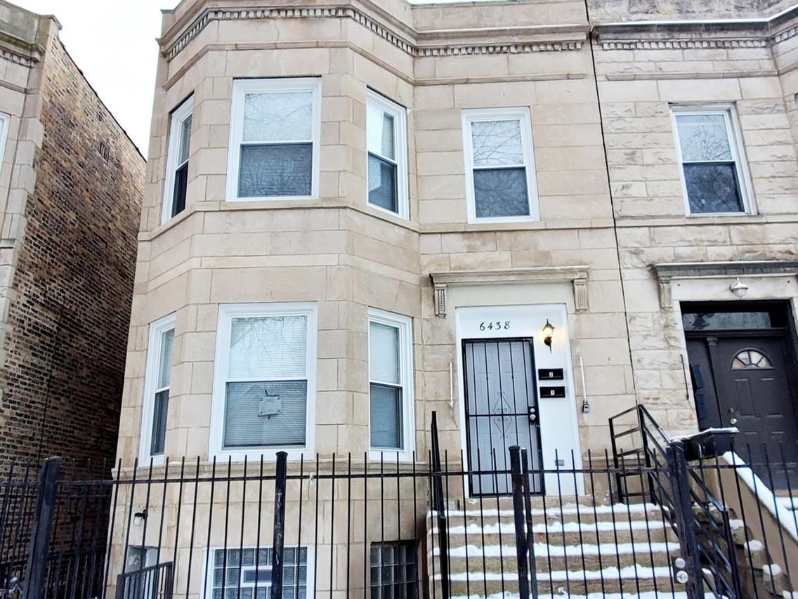 6438 S Eberhart Ave., Chicago, IL 60637