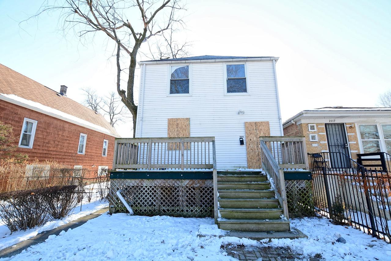 2115 W 70th St., Chicago, IL 60636