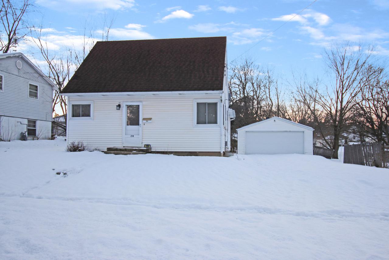 218 N Foley Ave., Freeport, IL 61032