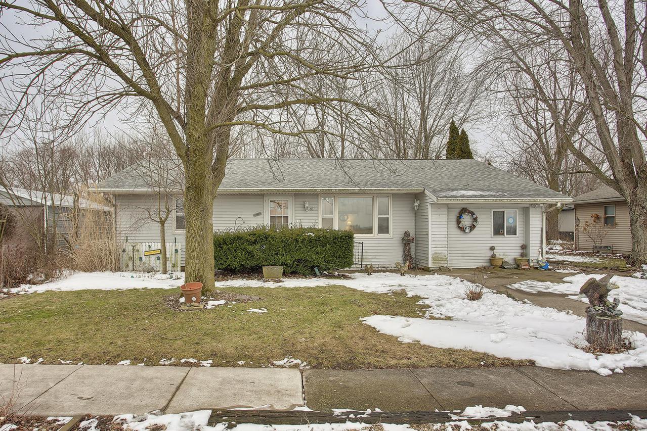 408 E Kyle St., Ogden, IL 61859