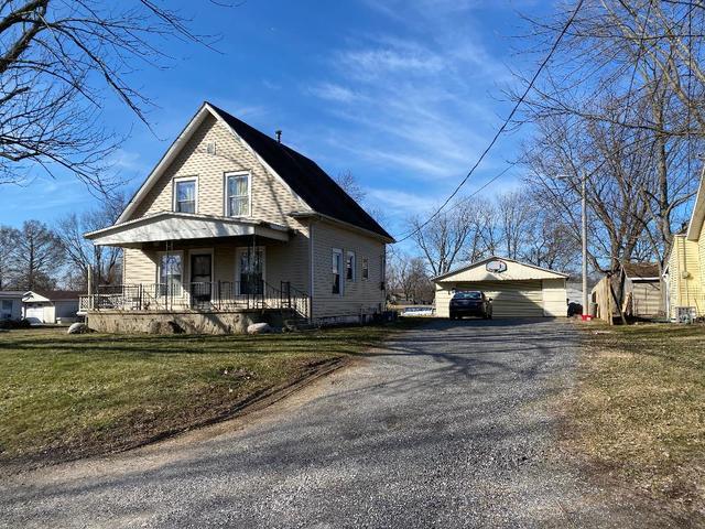18 Dale Ave., Danville, IL 61832