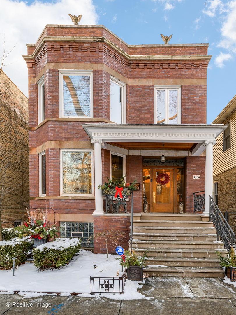 3734 N Leavitt St., Chicago, IL 60618