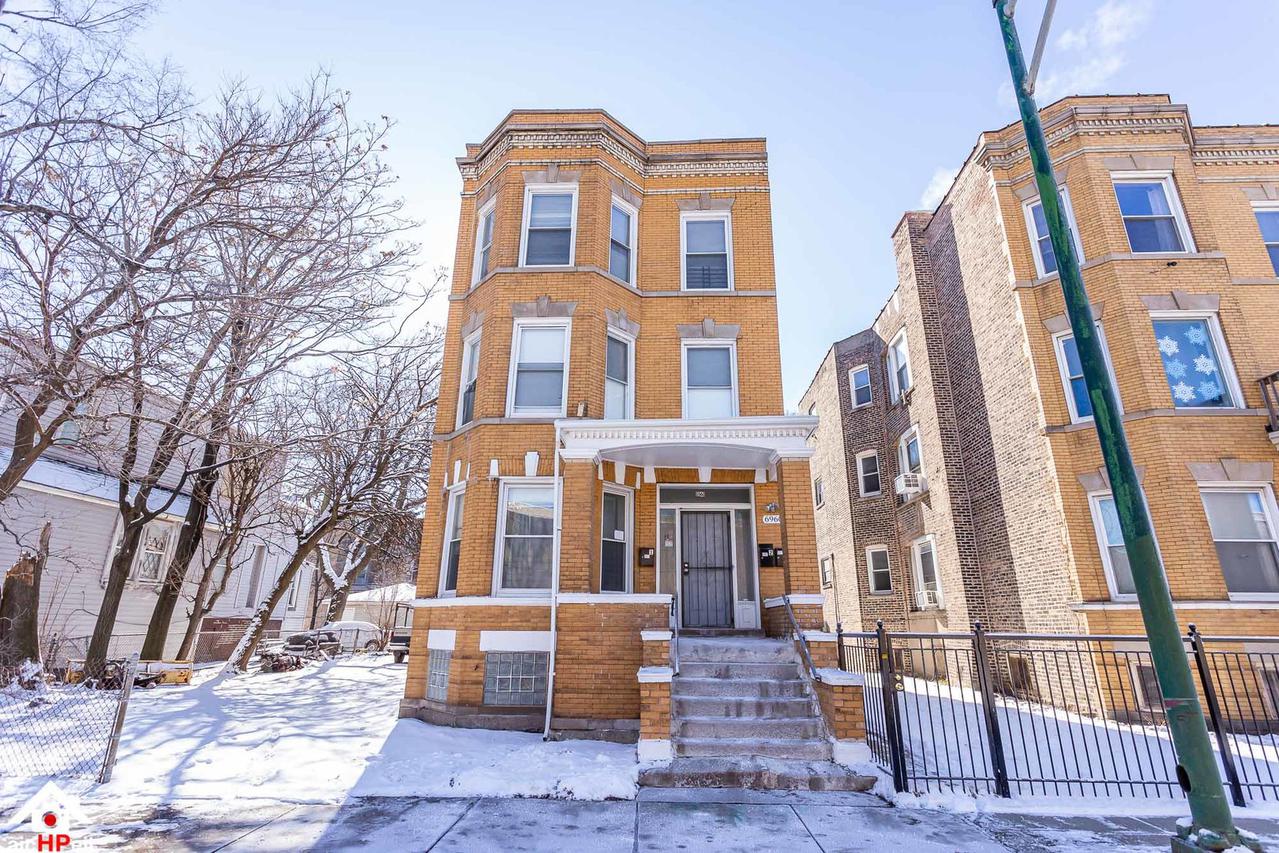 6960 S Anthony Ave., Chicago, IL 60637