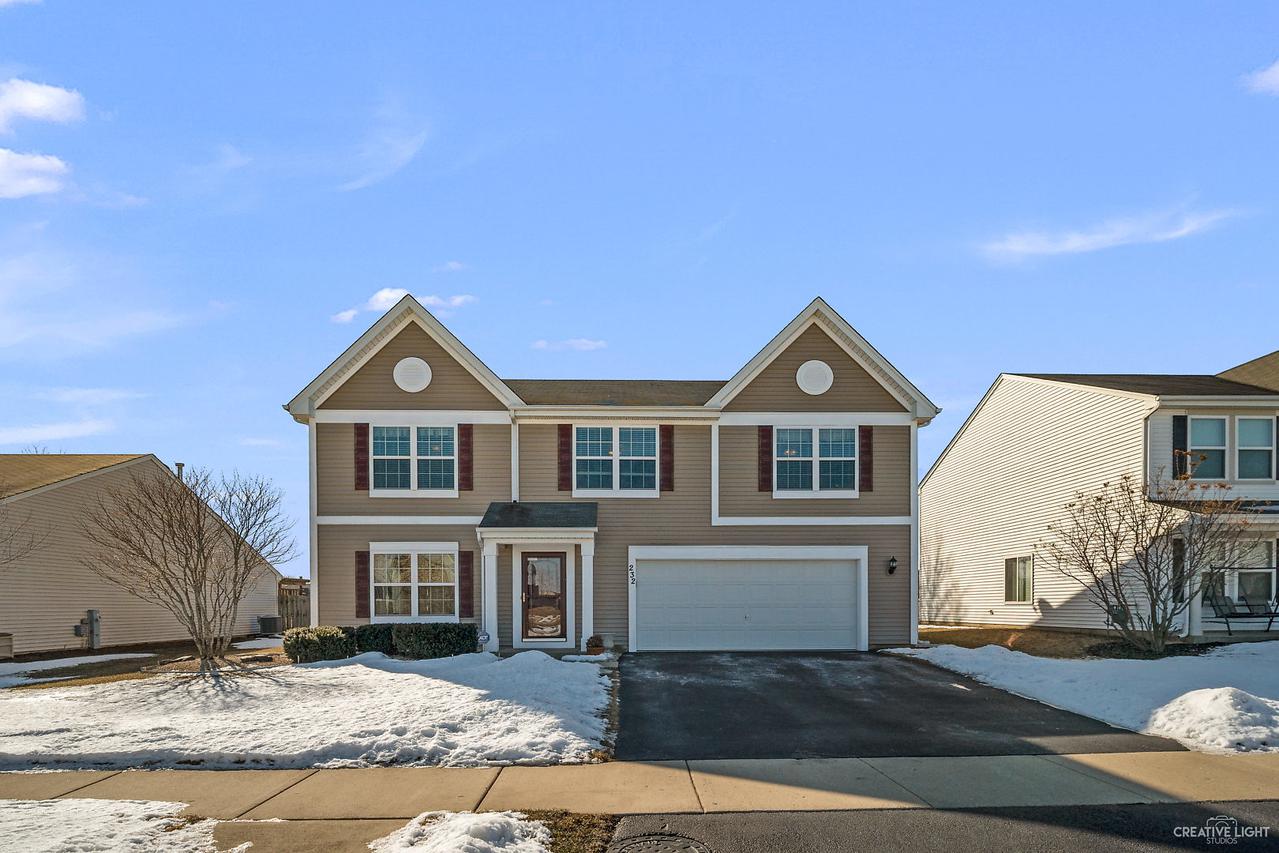 232 W Meadow Dr., Cortland, IL 60112