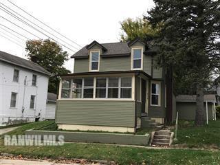 606 S Blackhawk Ave., Freeport, IL 61032