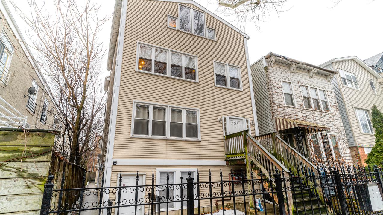 1505 W Huron St., Chicago, IL 60642
