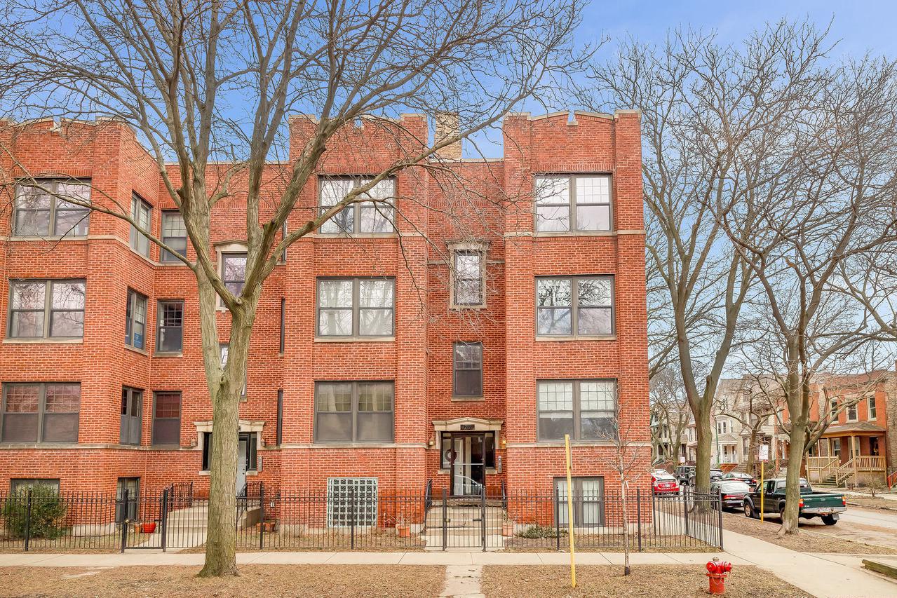 4701 N Campbell Ave. #3, Chicago, IL 60625