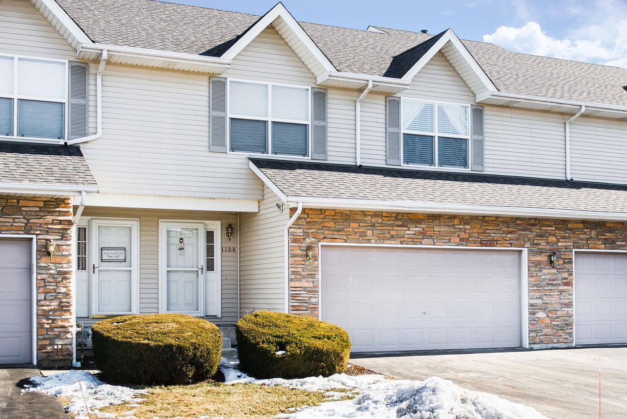 1108 Rose Dr., Sycamore, IL 60178