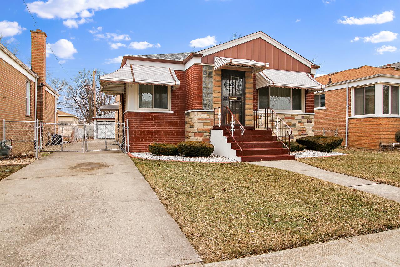 12514 S Racine Ave., Calumet Park, IL 60827