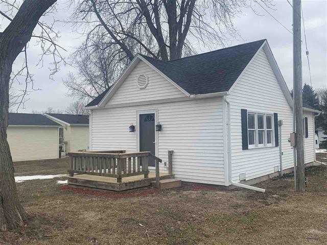 210 N Prairie Ave., Polo, IL 61064