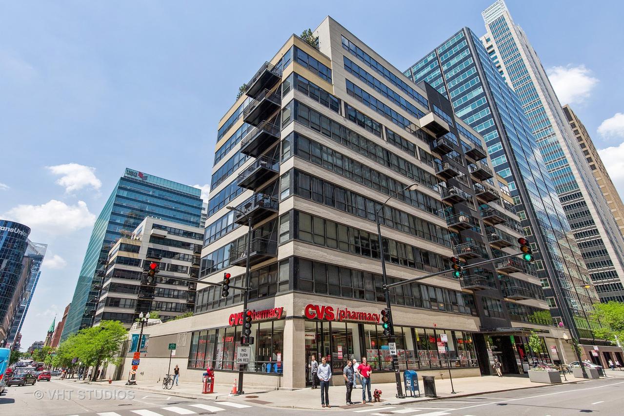 130 S Canal St. #9J, Chicago, IL 60606