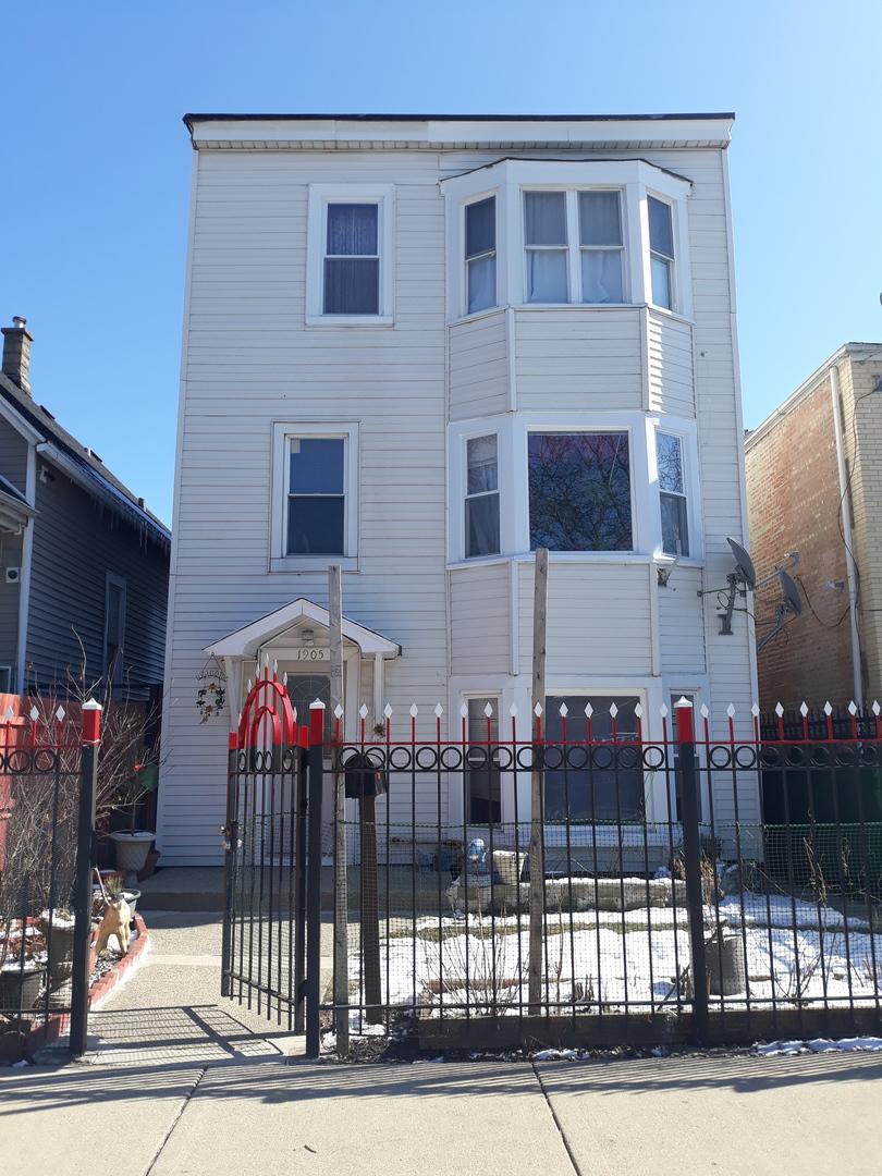 1905 N Kenneth Ave., Chicago, IL 60639