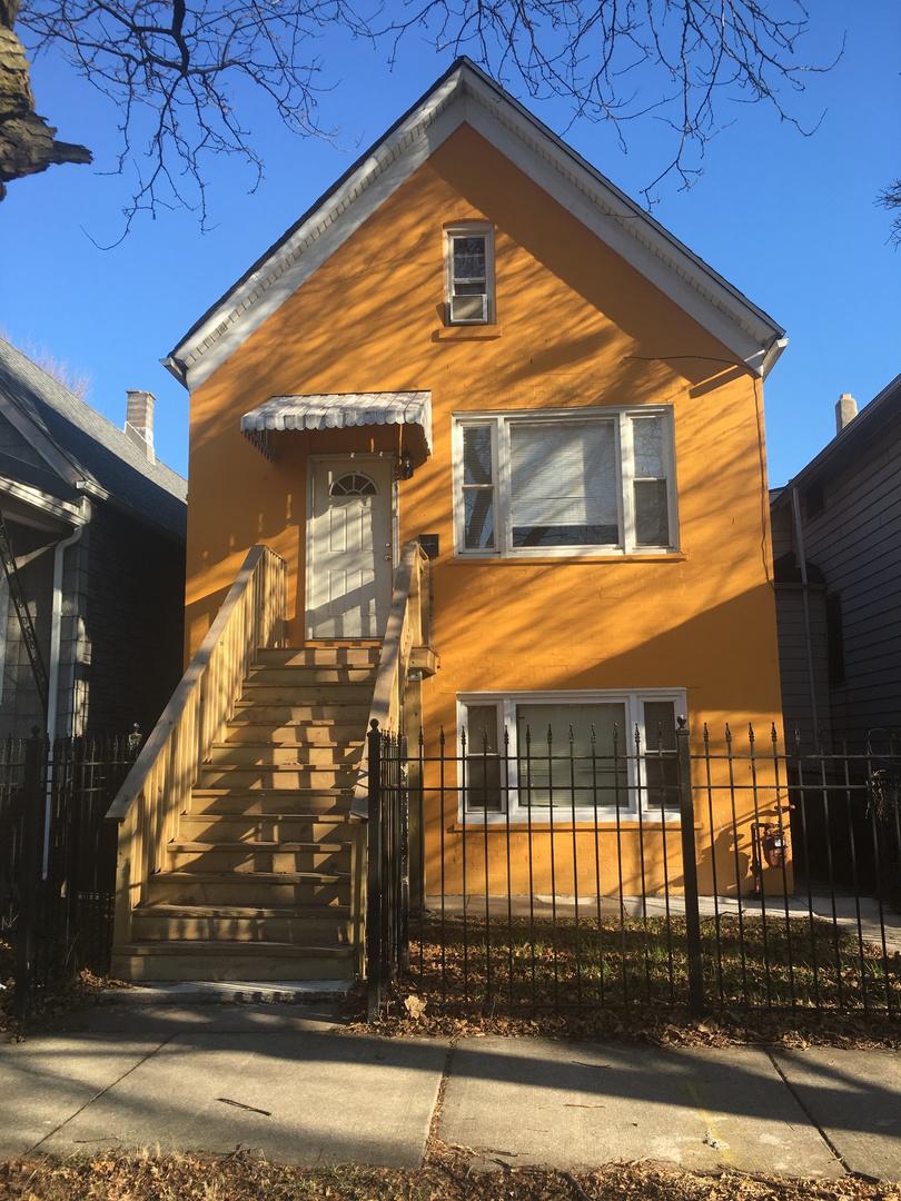 8621 S Manistee Ave., Chicago, IL 60617