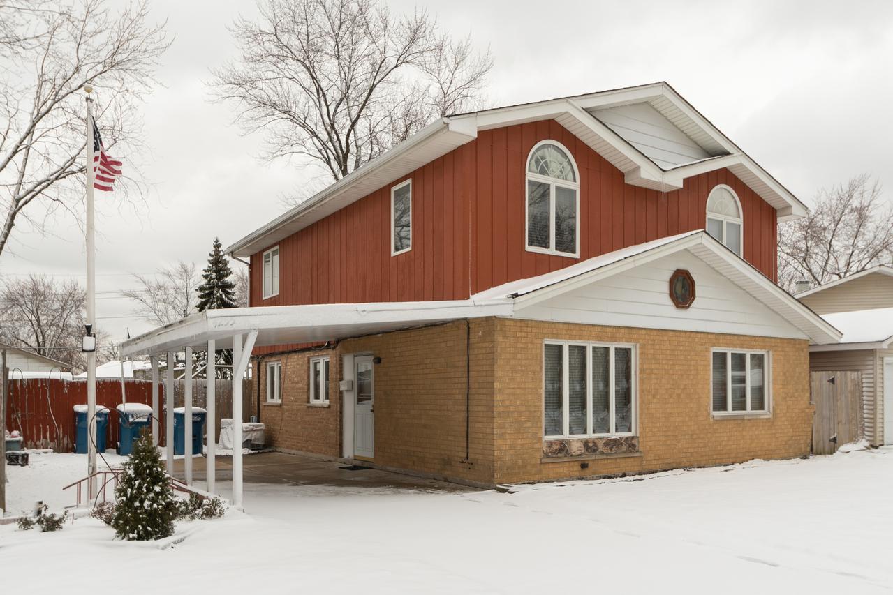 4255 W 117th St., Alsip, IL 60803