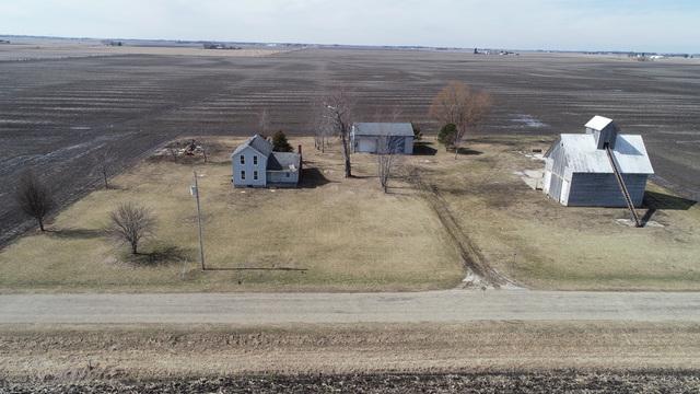 1257 County Road 3100 East Rd., El Paso, IL 61738
