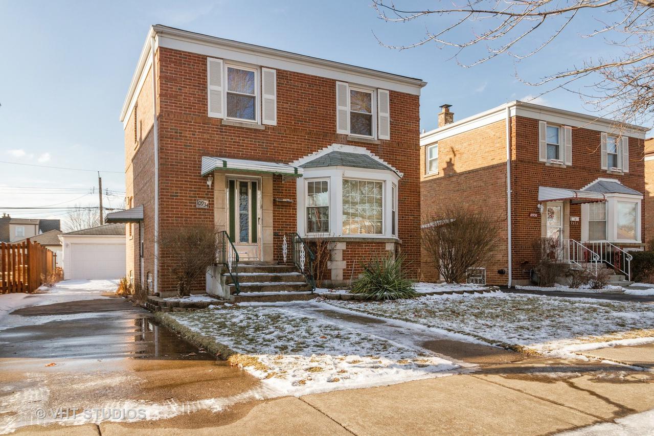 [Address Hidden by Seller], Chicago, IL 60655