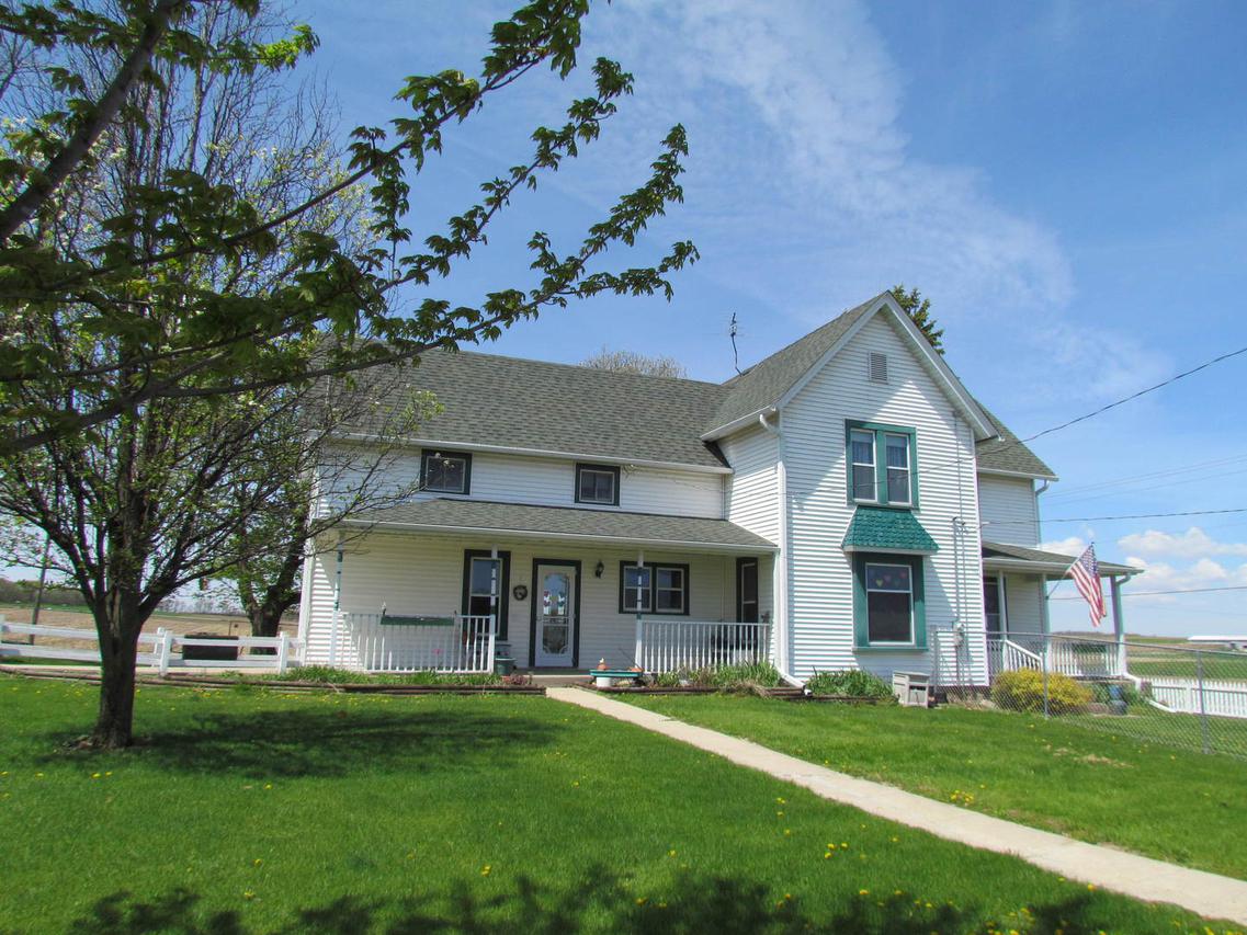 10494 Freeport Rd., Durand, IL 61024